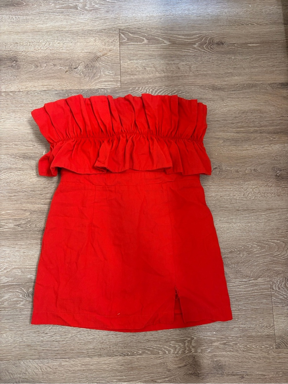 Entro Red Ruffle Strapless Dress